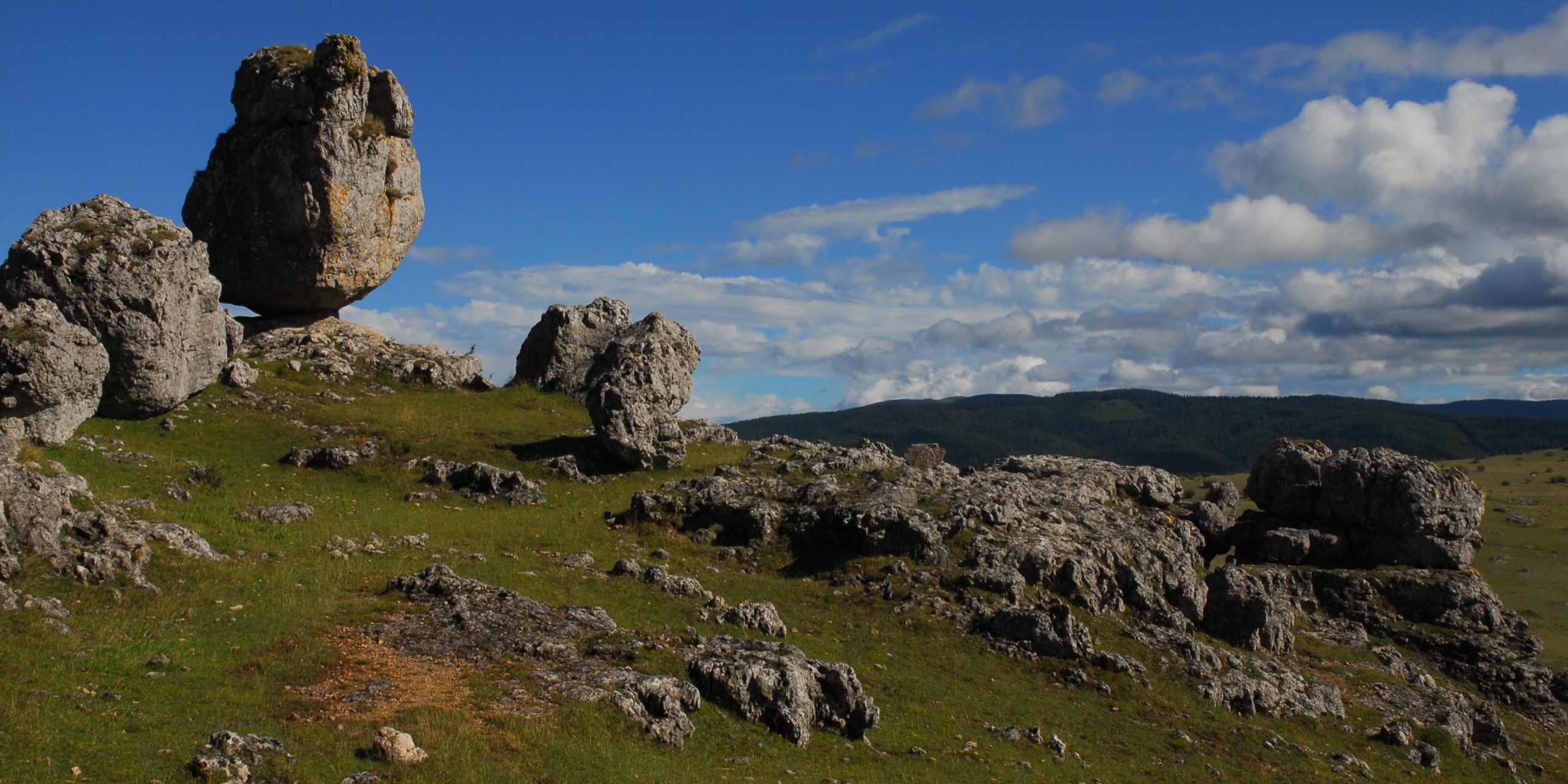 Cevennes rocks